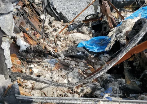 2023 Porsche Cayenne E-Hybrid z USA, uszkodzony, nr VIN WP1AE2AY0PDA12267